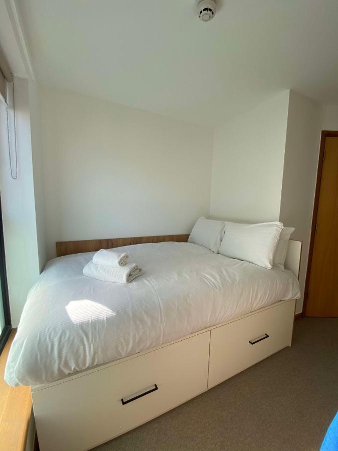 Regency Hall Smart Cheltenham Ensuite Rooms e Exterior foto