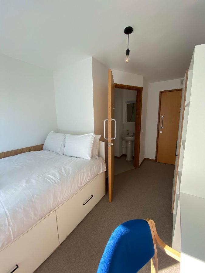 Regency Hall Smart Cheltenham Ensuite Rooms e Exterior foto